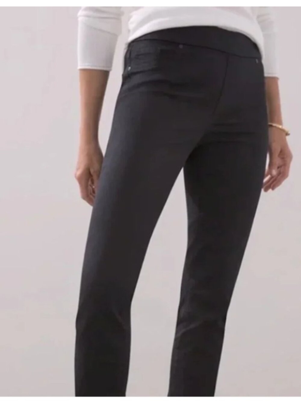 Chico's Black 5 Button Leg Jeggings size 2P